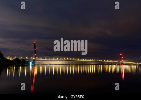 Humber Bridge At Night - Kingston upon Hull, Yorkshire England, UK. Stock Photo