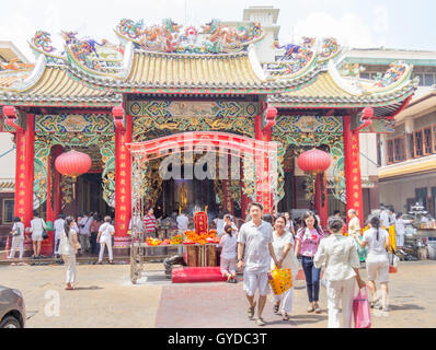 Chinese temple in Chinatown, Bangkok Stock Photo