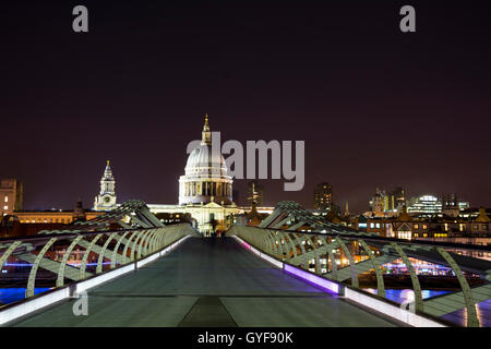The Millennium Bridge and St Paul's Cathedral Stock Photo