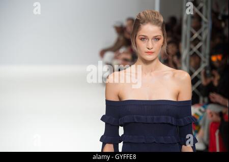 Models on the catwalk during the Apujan Spring/ Summer 2017 London Fashion Week show at Freemasons Hall, London. Stock Photo