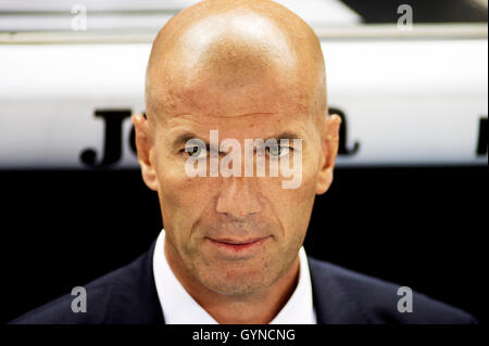 Barcelona. Spain. 18th Sep, 2016. Real Madrid's French coach Zinedine Zidane is pictured during the Spanish league football match, between RCD Espanyol and Real Madrid C.F. at the RCDE stadium of Cornella el Prat, Barcelona. Spain, Sept. 18, 2016. Real Madrid won 2-0. Credit:  Lino De Vallier/Xinhua/Alamy Live News Stock Photo