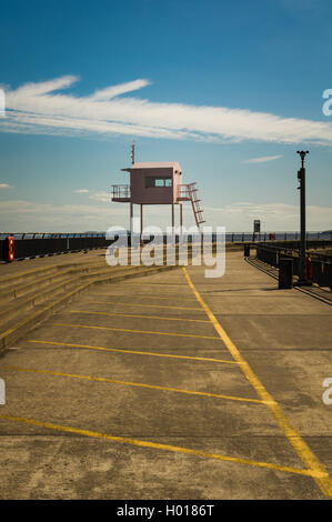 The distinctive pink yachtmaster hut on the Cardiff Bay Barrage breakwater was originally designed for local yacht clubs. Stock Photo