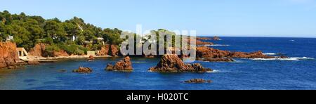 red porphyry rocky coast, France, Cotes D. Azur, Esterel Mountain Range, Cannes Stock Photo