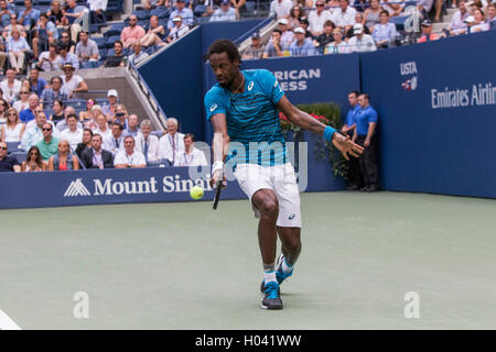 Gael Monfils (FRA) competing in the 2016 US Open Men's Semi-Final Stock Photo