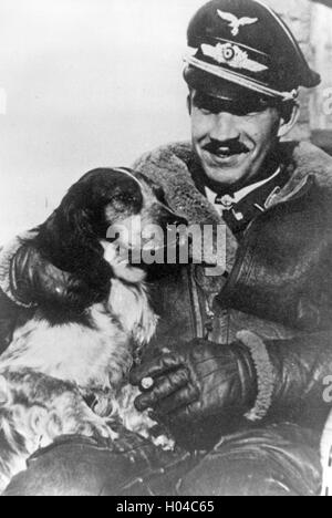 ADOLF GALLAND (1912-1996) German Luftwaffe general about 1943 Stock Photo