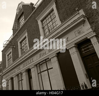 The Jubilee Pub, Ales & Stout building, Somers Town, Euston,Camden, London Stock Photo