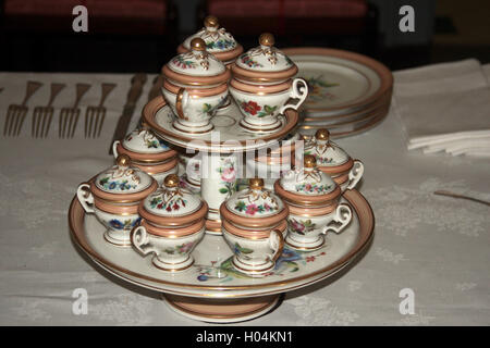 Lynchburg, VA, USA. Tea cups display on table at Point of Honor, historical house built in 1815. Stock Photo