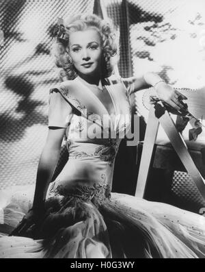 CAROLE LANDIS (1919-1948) US film actress about 1940 Stock Photo