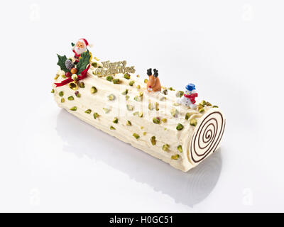10 Best Log Cake in Singapore for a Saccharine Christmas [2024] - SBO.sg