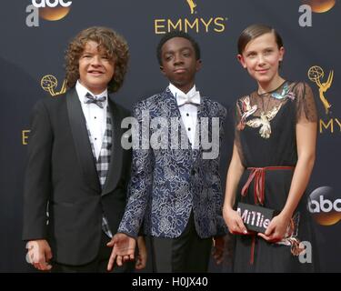 Los Angeles, CA, USA. 18th Sep, 2016. Gaten Matarazzo, Caleb McLaughlin, Millie Bobby Brown at arrivals for The 68th Annual Primetime Emmy Awards 2016 - Arrivals 3, Microsoft Theater, Los Angeles, CA September 18, 2016. © Priscilla Grant/Everett Collection/Alamy Live News Stock Photo