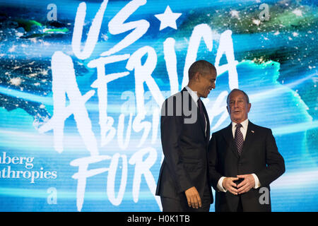 New York, New York, USA. 21st Sep, 2016. United States President Barack Obama talks with former New York City mayor Michael Bloomberg before speaking at the U.S.-Africa Business Forum at the Plaza Hotel, September 21, 2016 in New York City. The forum is focused on trade and investment opportunities on the African continent for African heads of government and American business leaders. Credit: Drew Angerer/Pool via CNP Credit:  Drew Angerer/CNP/ZUMA Wire/Alamy Live News Stock Photo