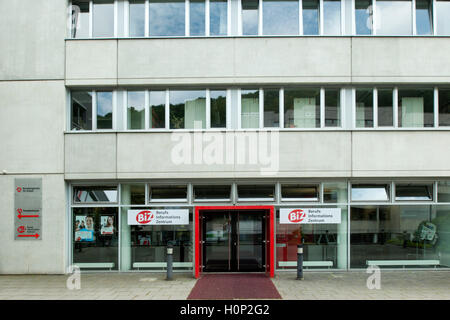 agentur für arbeit jobcenter