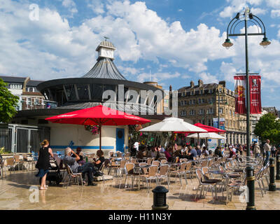 Obscura Cafe in pedestrianised The Square Bournemouth Dorset England UK Stock Photo