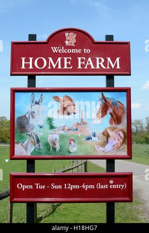 A 'Welcome to home farm' shop sign at Tatton park, Knutsford, Cheshire, UK Stock Photo