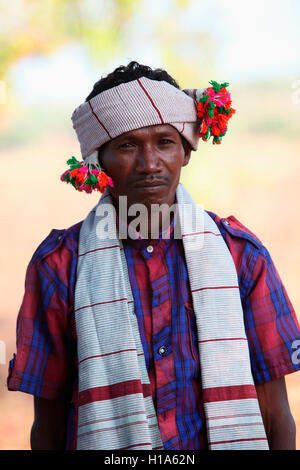 Dhurwa tribal man in traditional attire hi-res stock photography and images  - Alamy