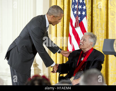 Washington, District of Columbia, USA. 22nd Sep, 2016. United States President Barack Obama presents the 2015 National Humanities Medal to Rudolfo Anaya, Author of Albuquerque, New Mexico, during a ceremony in the East Room of the White House in Washington, DC on Thursday, September 22, 2016.Credit: Ron Sachs/CNP Credit:  Ron Sachs/CNP/ZUMA Wire/Alamy Live News Stock Photo