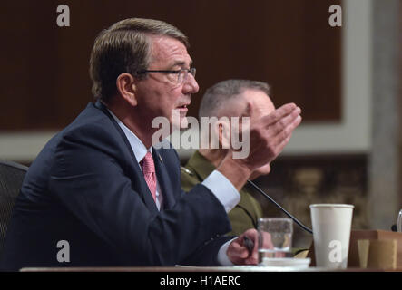 Washington DC, USA. 22nd September, 2016. U.S. Defense Secretary Ash Carter testifies to Senate Armed Services Committee during the hearing on national security and military operations on Capitol Hill in Washington, DC, capital of the United States, Sept. 22, 2016. Influential U.S. Republican Senator John McCain on Thursday lashed out at President Barack Obama for his Middle East policy, describing it as 'unmitigated disaster' that created a vacuum filled by terror groups. Credit:  Xinhua/Alamy Live News Stock Photo