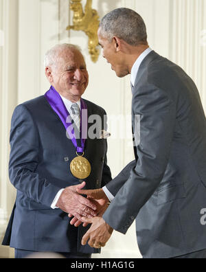 Washington, District of Columbia, USA. 22nd Sep, 2016. United States President BARACK OBAMA presents the 2015 National Medal of Arts to MEL BROOKS, Actor, Comedian, & Writer of New York, New York during a ceremony in the East Room of the White House. © Ron Sachs/CNP/ZUMA Wire/Alamy Live News Stock Photo