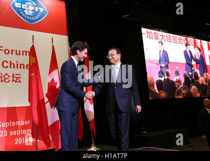 Montreal, Canada. 23rd Sep, 2016. Chinese Premier Li Keqiang (R)and his Canadian counterpart Justin Trudeau attend the 6th Canada China Business Forum in Montreal, Canada, Sept. 23, 2016. © Pang Xinglei/Xinhua/Alamy Live News Stock Photo