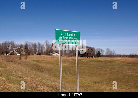 45th Parallel Sign, halfway between the Equator and the North Pole. Stock Photo