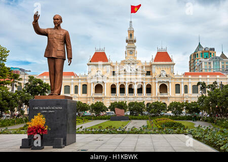 Ho Chi Minh Statue in front of the People’s Committee Building (City Hall). Nguyen Hue Street, District 1, Ho Chi Minh City, Vietnam. Stock Photo