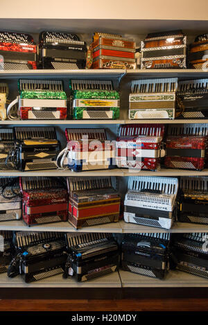 liberty bellows accordion store Philadelphia PA Stock Photo - Alamy