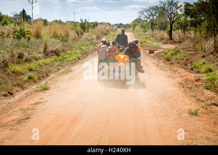 Lalaua district, Nampula Province, Mozambique, August 2015: Rural transport. Photo by Mike Goldwater Stock Photo