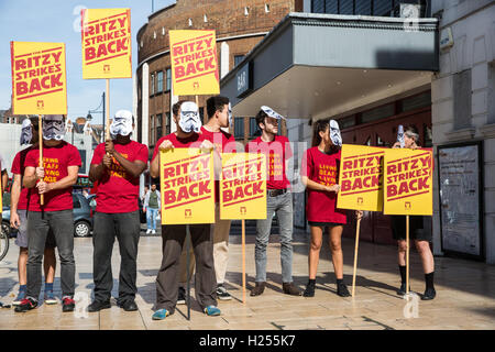 London, UK. 24th September, 2016. Ritzy cinema workers protest outside the cinema in Brixton to call for a London Living Wage, sick pay, maternity/paternity/adoption pay and ‘fair pay rises’. Previous strikes in 2014 secured a substantial pay rise beneath the London Living Wage. Stock Photo