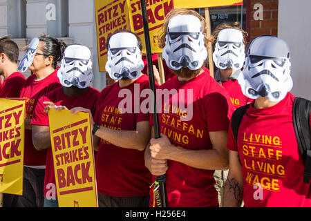 Brixton, London, UK. 24 September 2016. Staff at The Ritzy cinema ,part of the Picturehouse Cineworld Cinemas group, on strike for a living wage in Brixton, South London. David Rowe/Alamy live news. Stock Photo