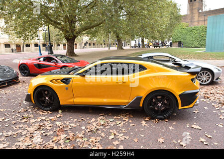 The Mall, London, UK. 24th Sep, 2016. Filming scenes for Transformers: The Last Knight, on The Mall. © Matthew Chattle Stock Photo