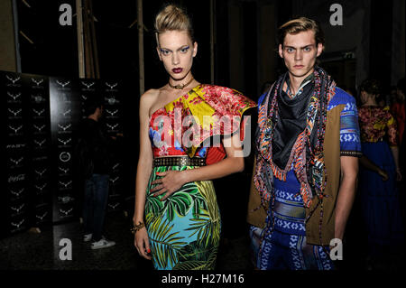 Milan, Italy. 24th Sep, 2016. Models are seen backstage ahead of the Leitmotiv Show. Models for Lietmotiv during Milan Fashion week Spring/Summer 2017. Credit:  Gaetano Piazzolla/Pacific Press/Alamy Live News Stock Photo