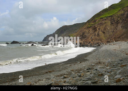 Marsland Mouth Beach & Headland, North Devon Beach lies on the Devon - Cornwall border Stock Photo