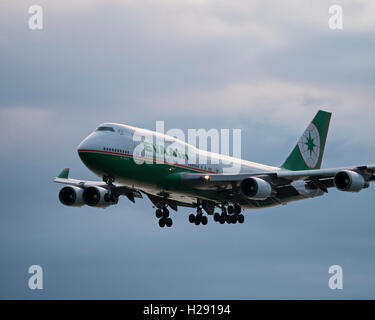 EVA Air Boeing 747-400 B-16411 jumbo-jet airliner final approach for landing, Vancouver International Airport, Canada Stock Photo