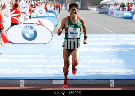 Berlin, Germany. 25th Sep, 2016. Yuki Kawauchi (JPN) finished 13th in the 43rd Berlin Marathon, held in Berlin Be. Credit:  Fernanda Paradizo/FotoArena/Alamy Live News Stock Photo
