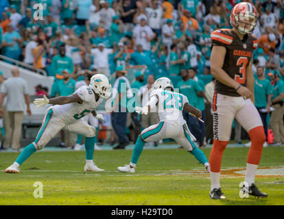 Cleveland Browns kicker Cody Parkey (2) boots an extra point in the ...