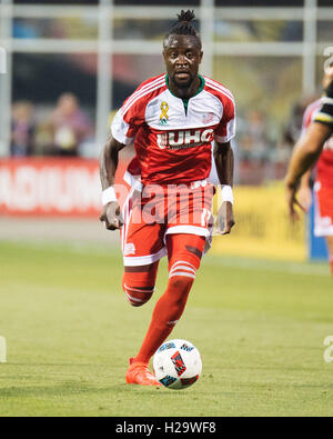 September 25, 2016: New England Revolution forward Kei Kamara (13) dribbles the ball down the pitch in the match against Columbus Sunday. Columbus, OH, USA. Brent Clark Alamy Live News Stock Photo