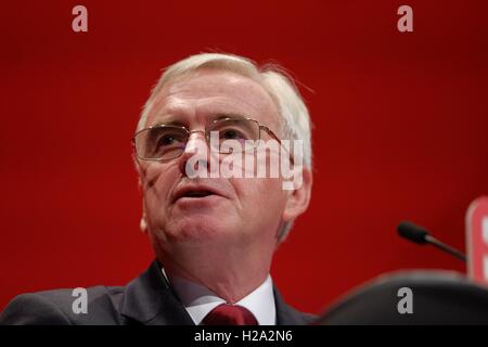 Liverpool, UK. 26th September, 2016. The Labour Party Conference day 2 on 26/09/2016 at ACC Liverpool Pictured: John McDonnell, Shadow Chancellor, delivers his speech on the Economy. Credit:  Julie Edwards/Alamy Live News Stock Photo