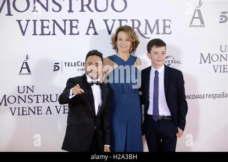 Director Juan Antonio Bayona and actors Sigourney Weaver and Lewis Macdougall at premier of 'A Monster Calls'  26/09/2016  Madrid © Gtres Información más Comuniación on line,S.L./Alamy Live News Stock Photo