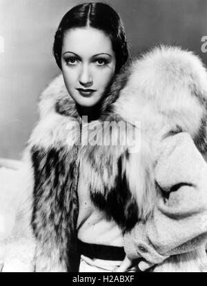 DOROTHY LAMOUR (1914-1996) US film actress in 1938 Stock Photo