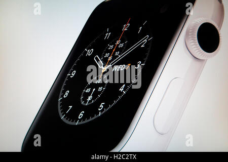 Apple watch ceramic hi res stock photography and images Alamy