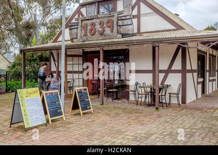 1839 café & restaurant in Hahndorf, in South Australia's picturesque Adelaide Hills. Stock Photo