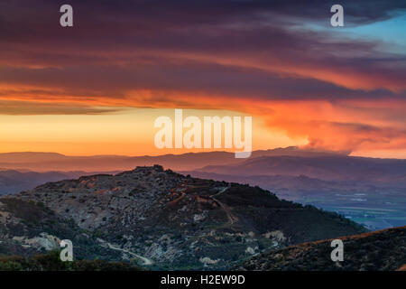 Santa Cruz, USA.  26th September 2016. Loma Prieta Fire burns in the Santa Cruz Mountain foothills in Santa Cruz, USA. Credit:  Nick Lust/Alamy Live News Stock Photo