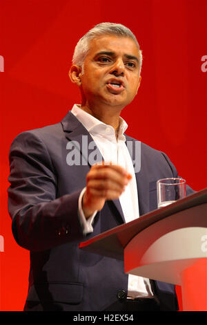 Liverpool, UK. 27th September, 2016. Sadiq Khan addresses the Labour Party Conference in Liverpool. Credit:  Rupert Rivett/Alamy Live News Stock Photo