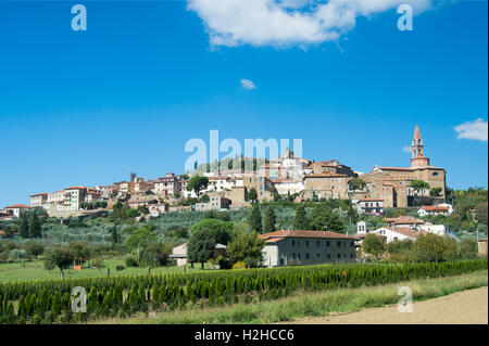 The city walls of Castiglion Fiorentino in Tuscany, travel in Italy Stock Photo