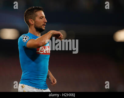 Naples, Italy. 28th Sep, 2016. Napoli's Dries Mertens celebrates after scoring during the Champions League Group B soccer match between Napoli and Benfica at the San Paolo stadium. Napoli won 4-2. © Isabella Bonotto/Pacific Press/Alamy Live News Stock Photo