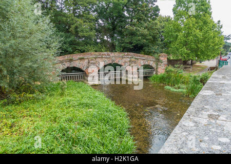 The Folly Bridge Farningham The structure was built in the mid 1700s. It stands across the River Darent. Stock Photo