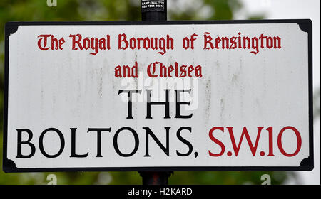 Embargoed to 0001 Friday September 30 A general view of a street sign for The Boltons in central London, which has been named as Britain's second most expensive street in the Zoopla 2016 Rich List. Stock Photo