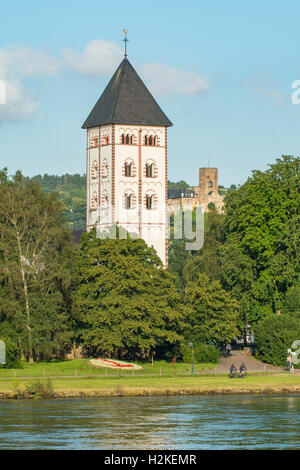 Basilica St Johannes and Burg Lahneck, Lahnstein am Rhein, Germany Stock Photo