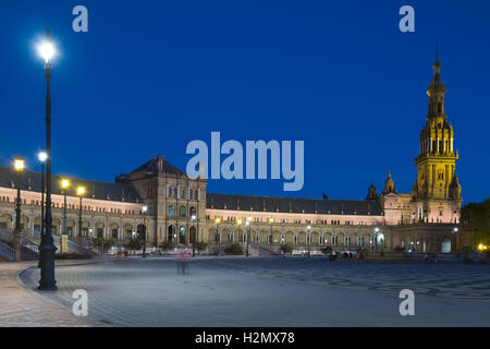 Plaza de Espana flood lit at night Stock Photo