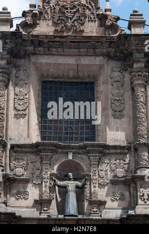 Detail of the facade of the 17th-century Iglesia de San Francisco, La Paz Stock Photo